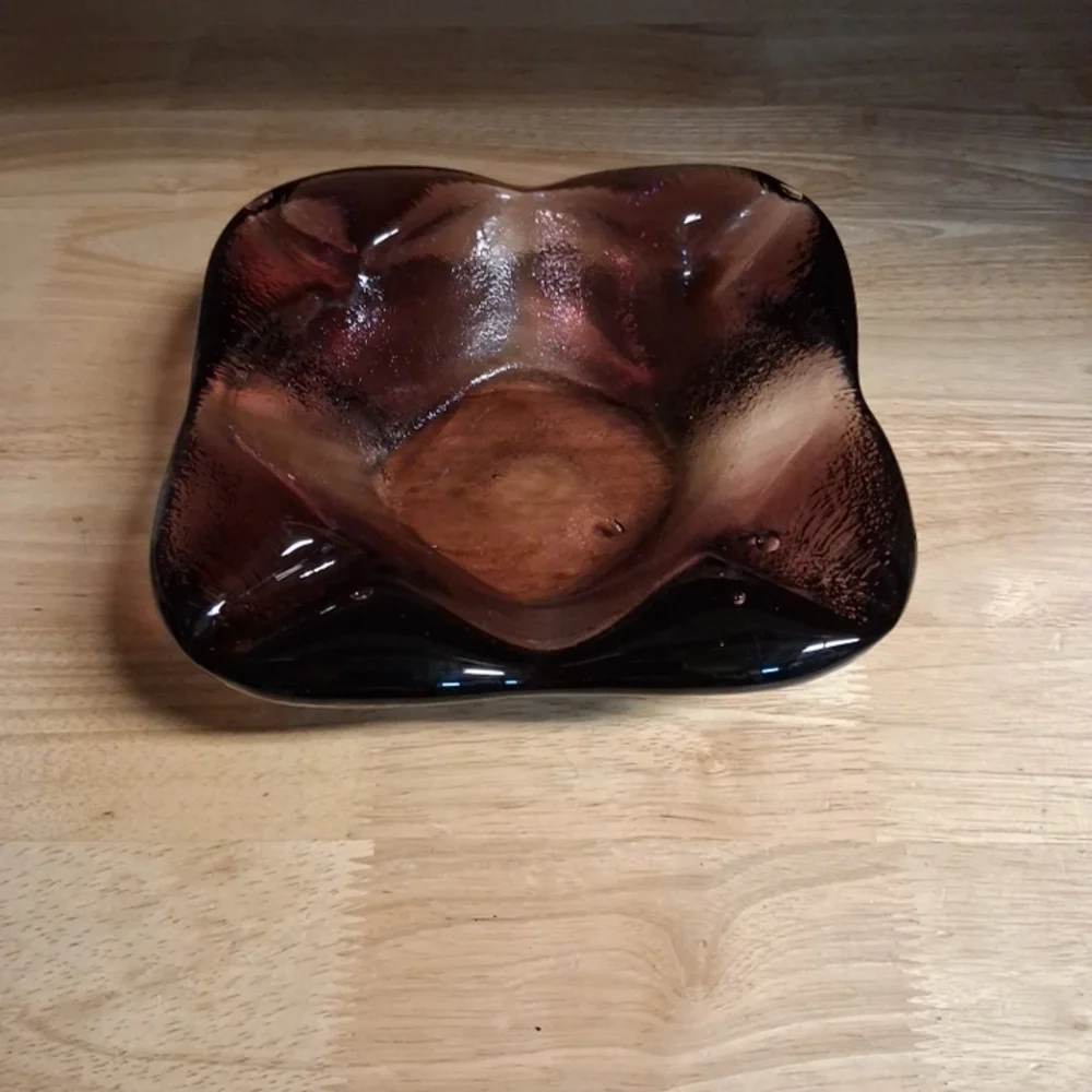 Elegant Amathyst Purple Art Glass Ashtray Ci